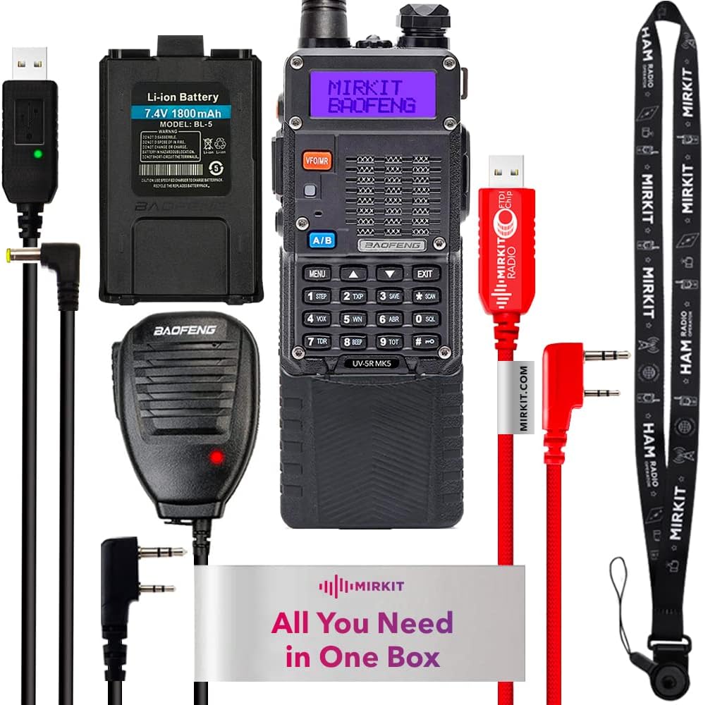 2X 8 Watt Max Power Ham Radios with 1800 mAh Li-ion Battery and Programming Cable V2136