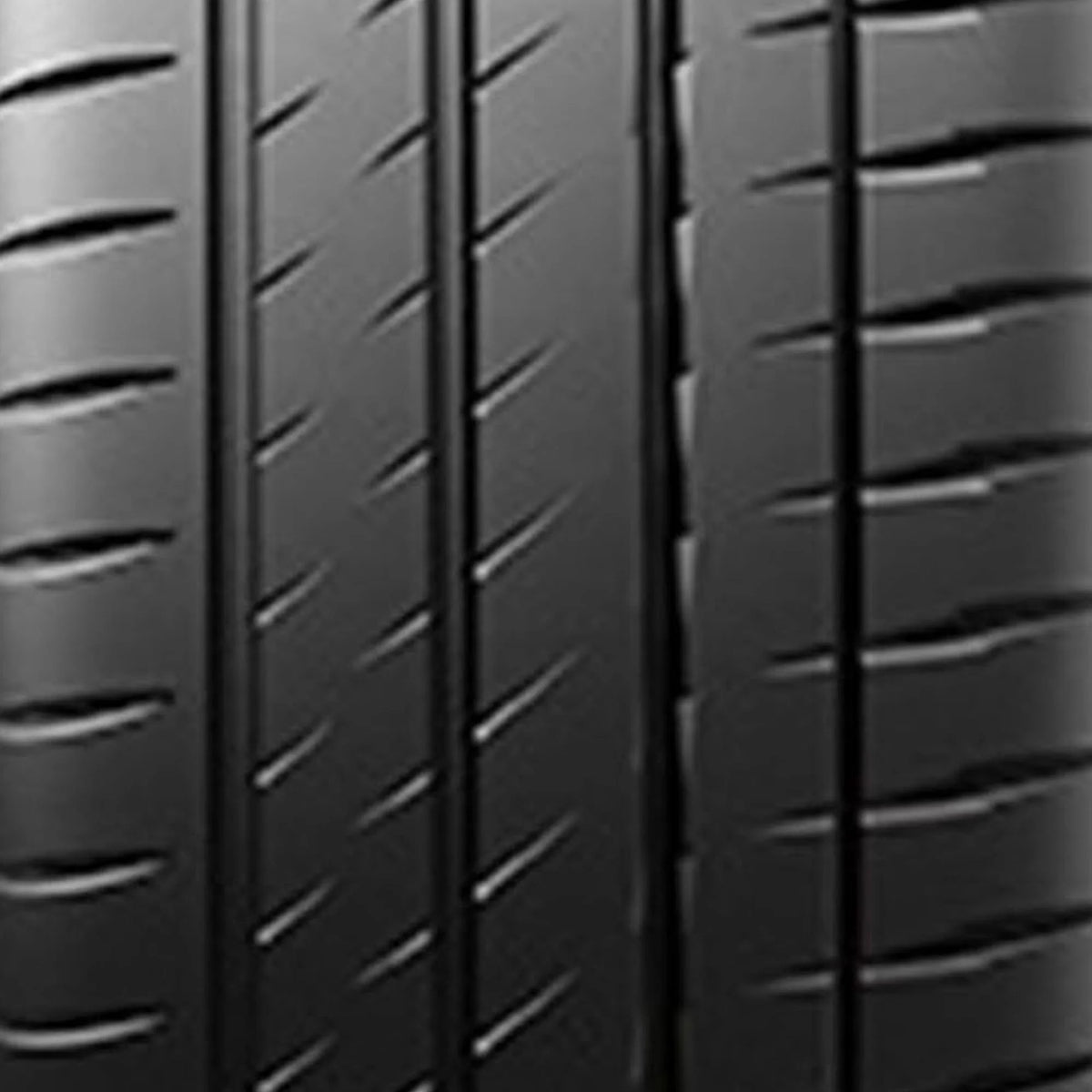 295/35ZR21 Passenger Tire Q106481