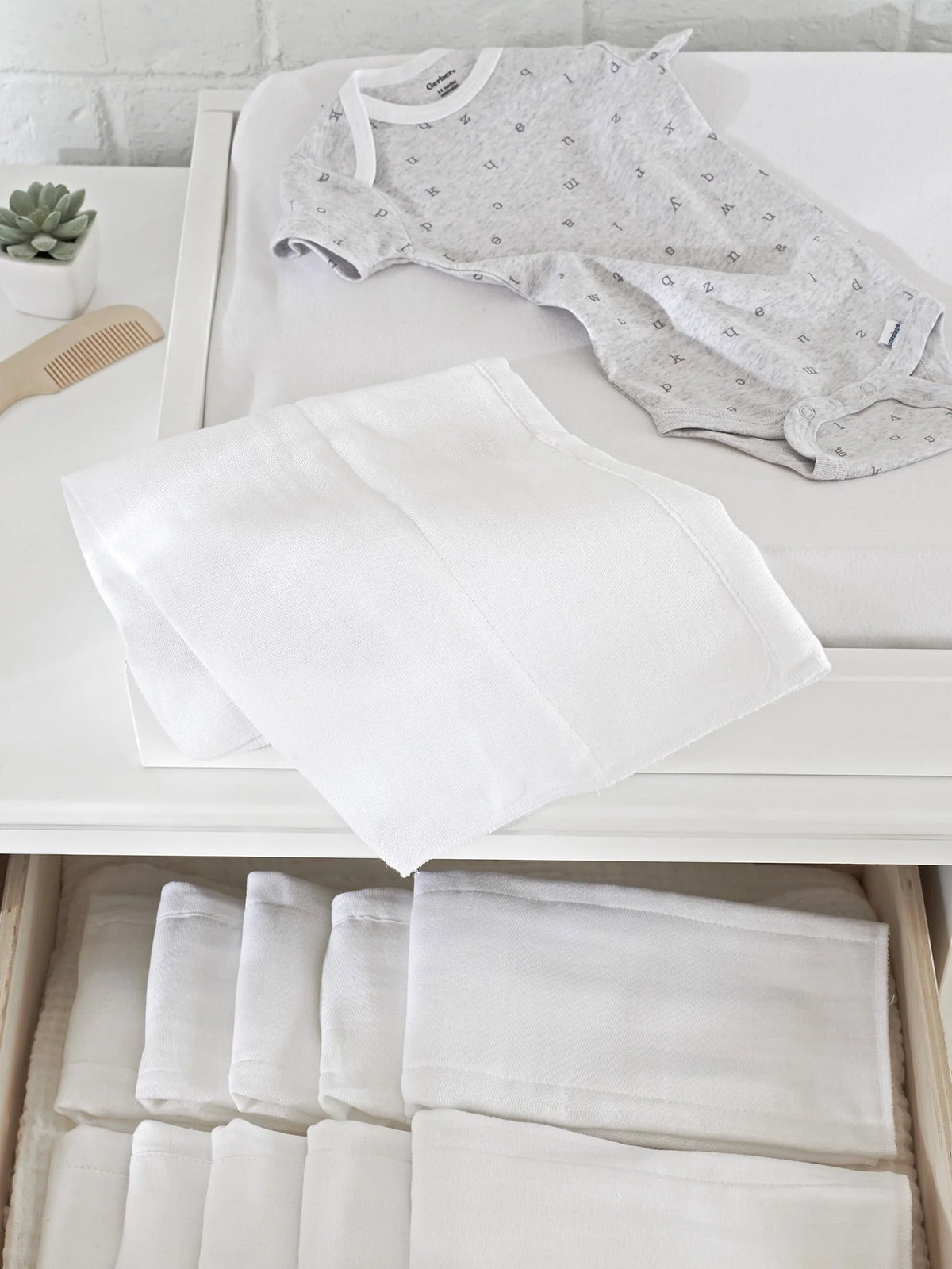 White Flatfold Cloth Baby Diaper 10-Pack F7681