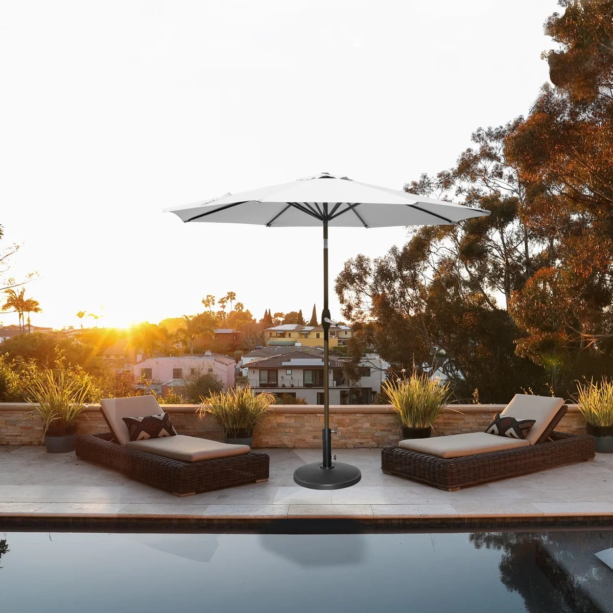 9 Ft Patio Umbrella with Round Resin Base H710