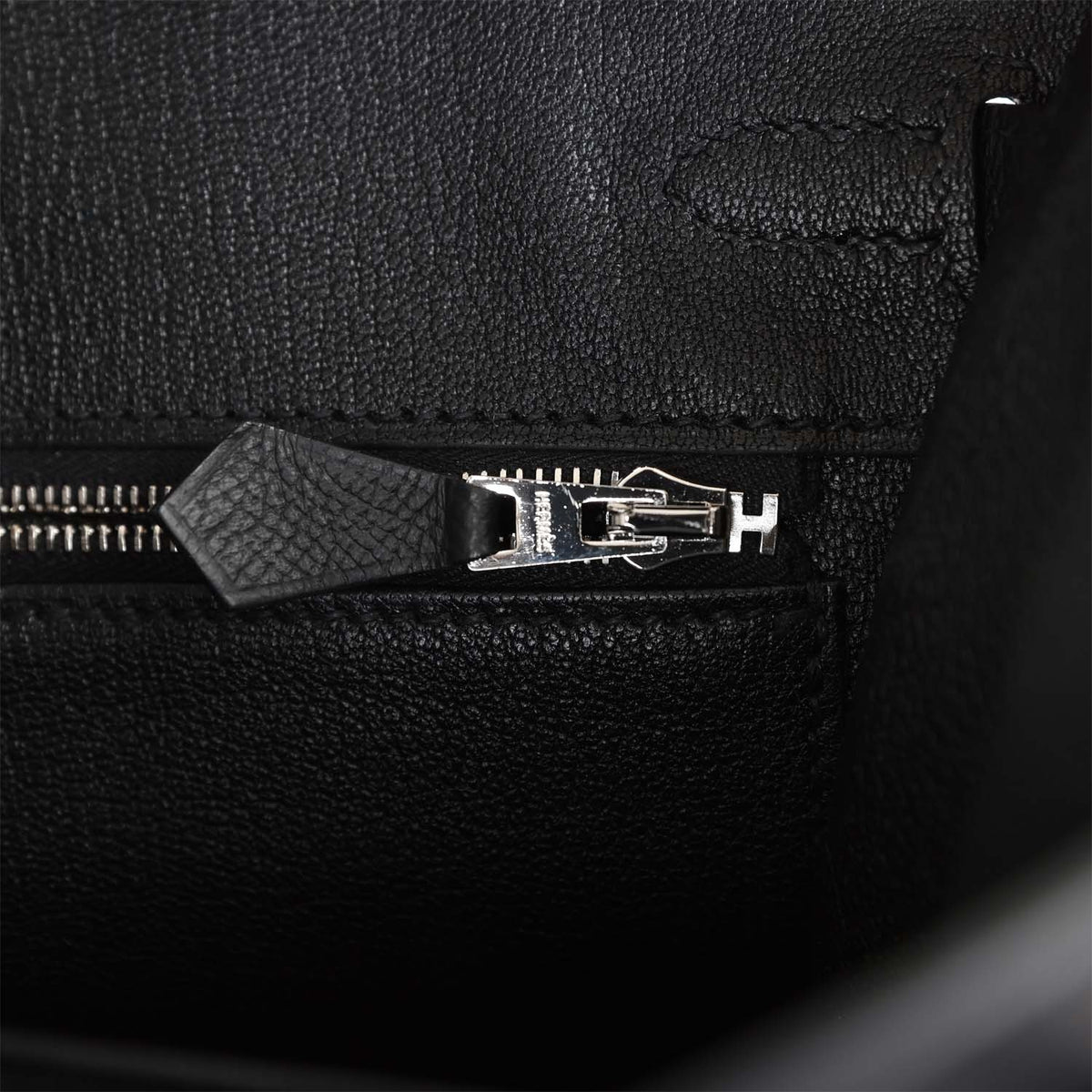 Black Epsom Leather Handbag O263