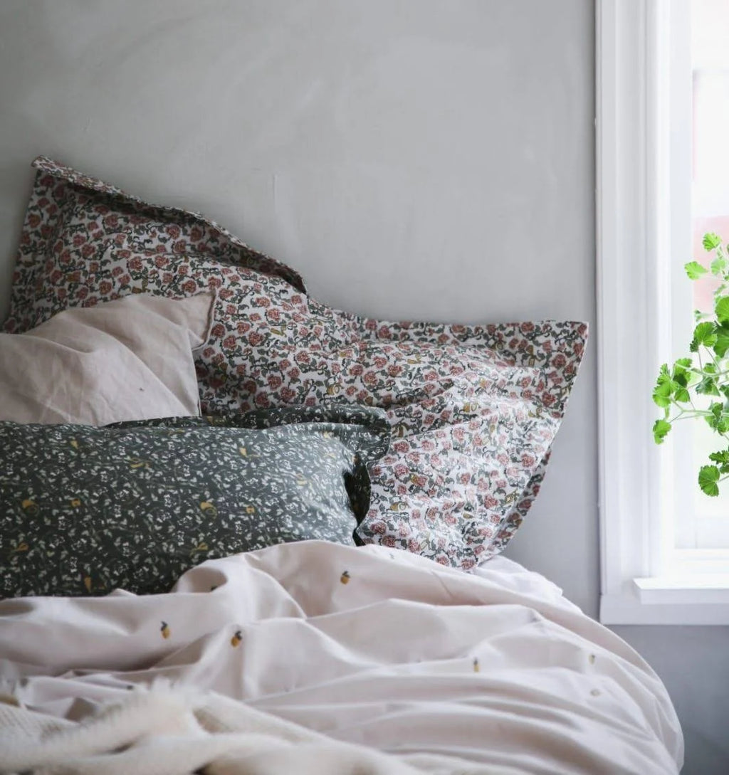 Floral Vine Adult Bedding F90677