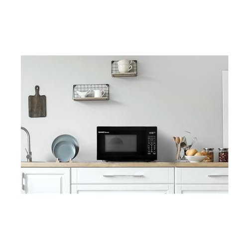 Compact Oven with Removable 10" Carousel Turntable, 700 Watt Countertop Microwave, White I320