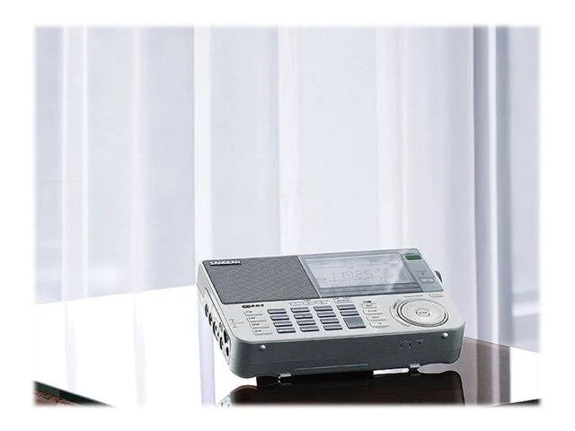 Black Portable Radio with Antenna N427