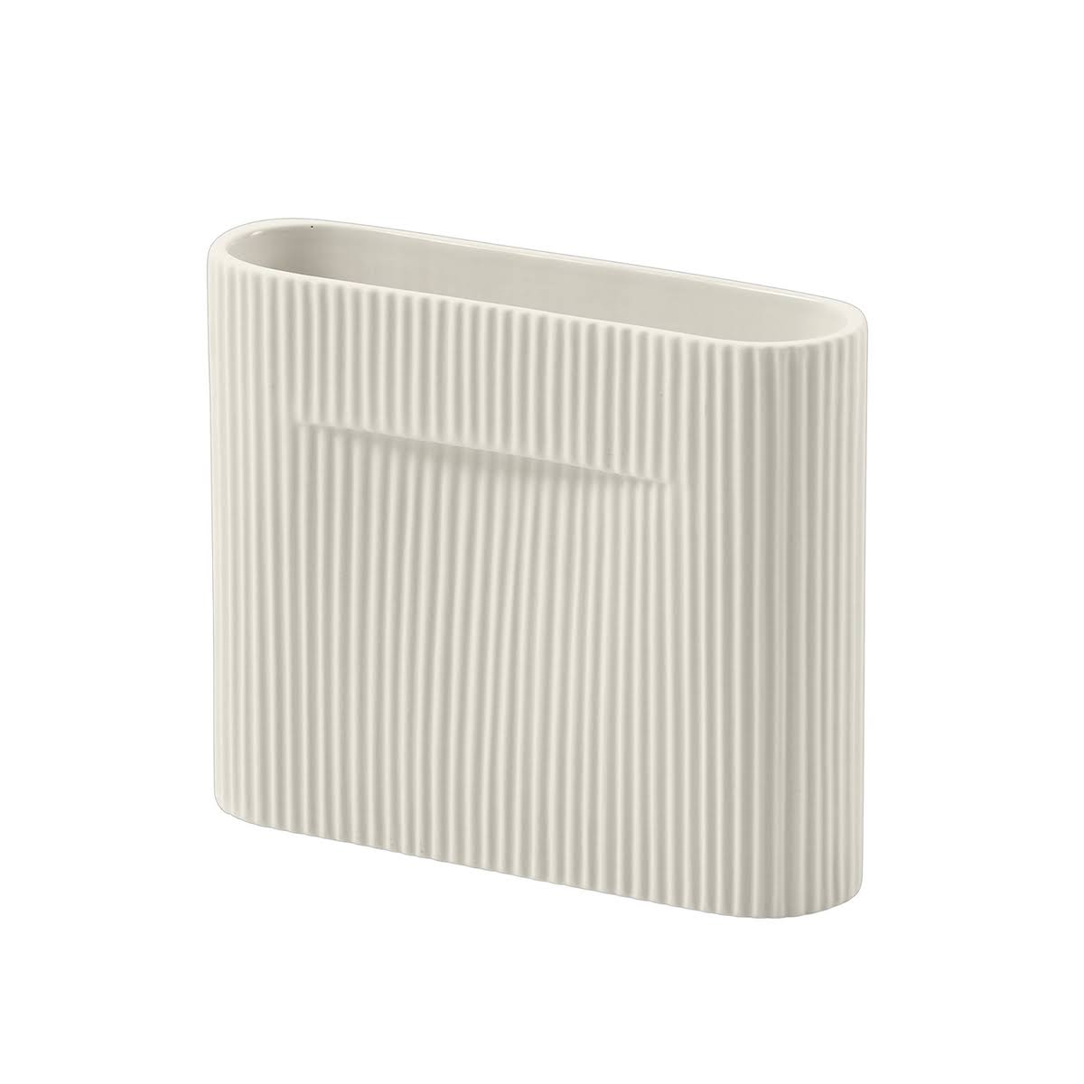Off-White Vase Q172