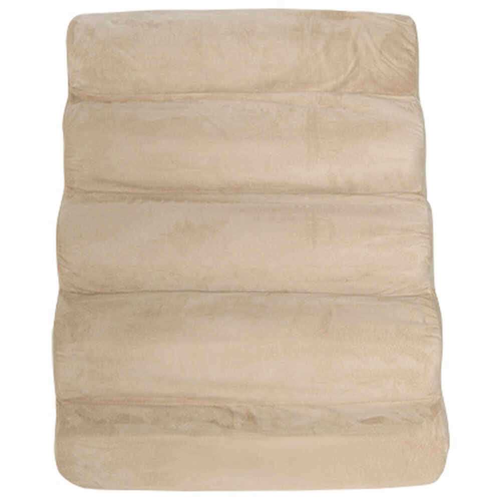Scalloped Pet Ramp I76058