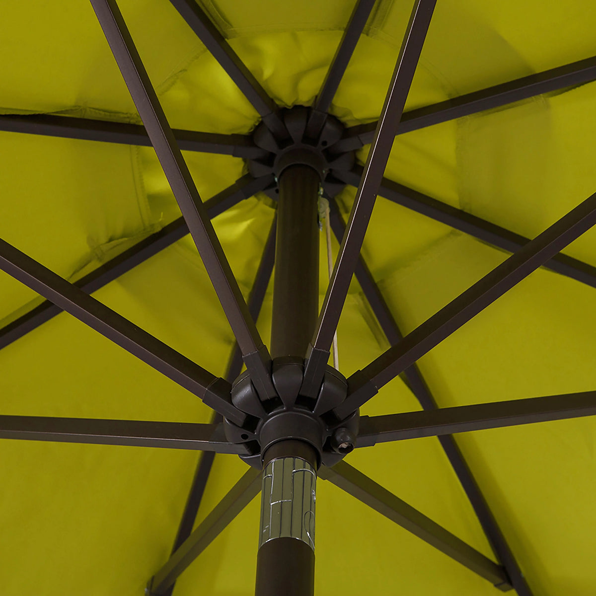 9 Ft Patio Umbrella with Round Resin Base H710